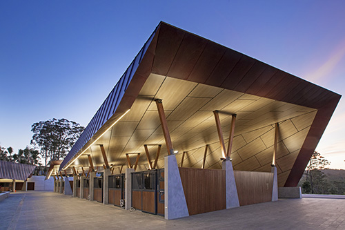 Grand Prix Horse Stables at Willinga Park. Photo by Ginette Snow